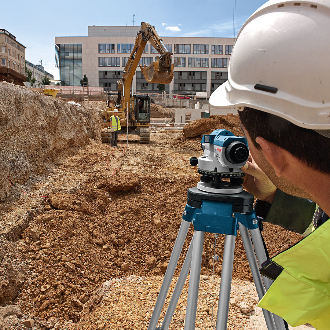 GOL 32 D Professional Optical Level